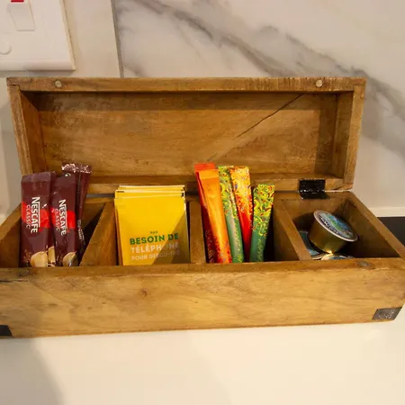 Modern 2br Steps From Apartamento *