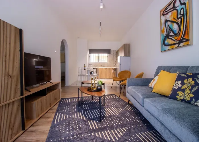 Modern 2br Steps From Apartmán *