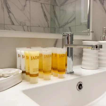 Modern 2br Steps From Appartamento Voroklini