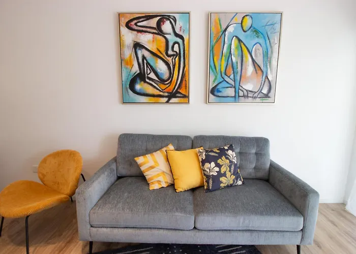 Modern 2br Steps From * Voroklini