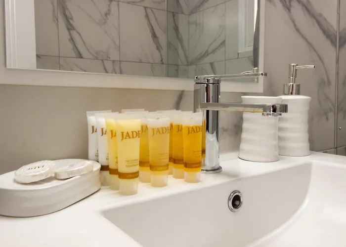 Modern 2br Steps From Apartman Voróklini